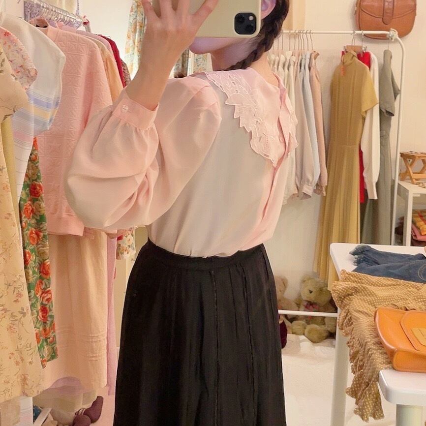 flower arch collar pink blouse