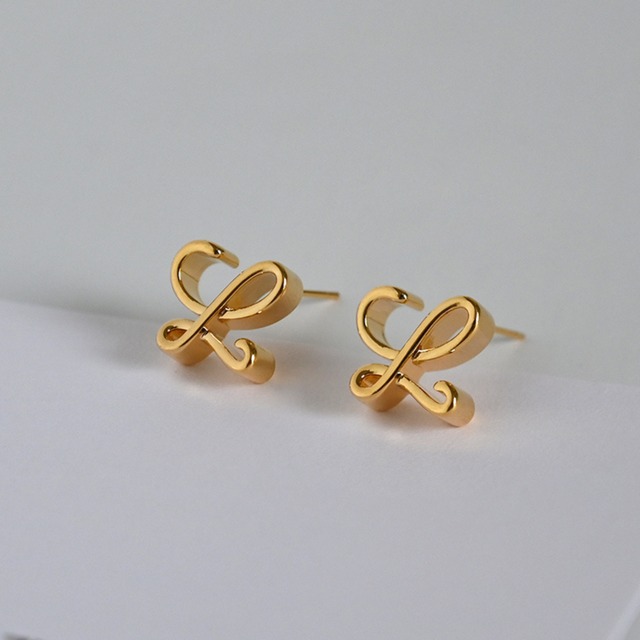 スワールシェイプ ゴールドピアス AC48