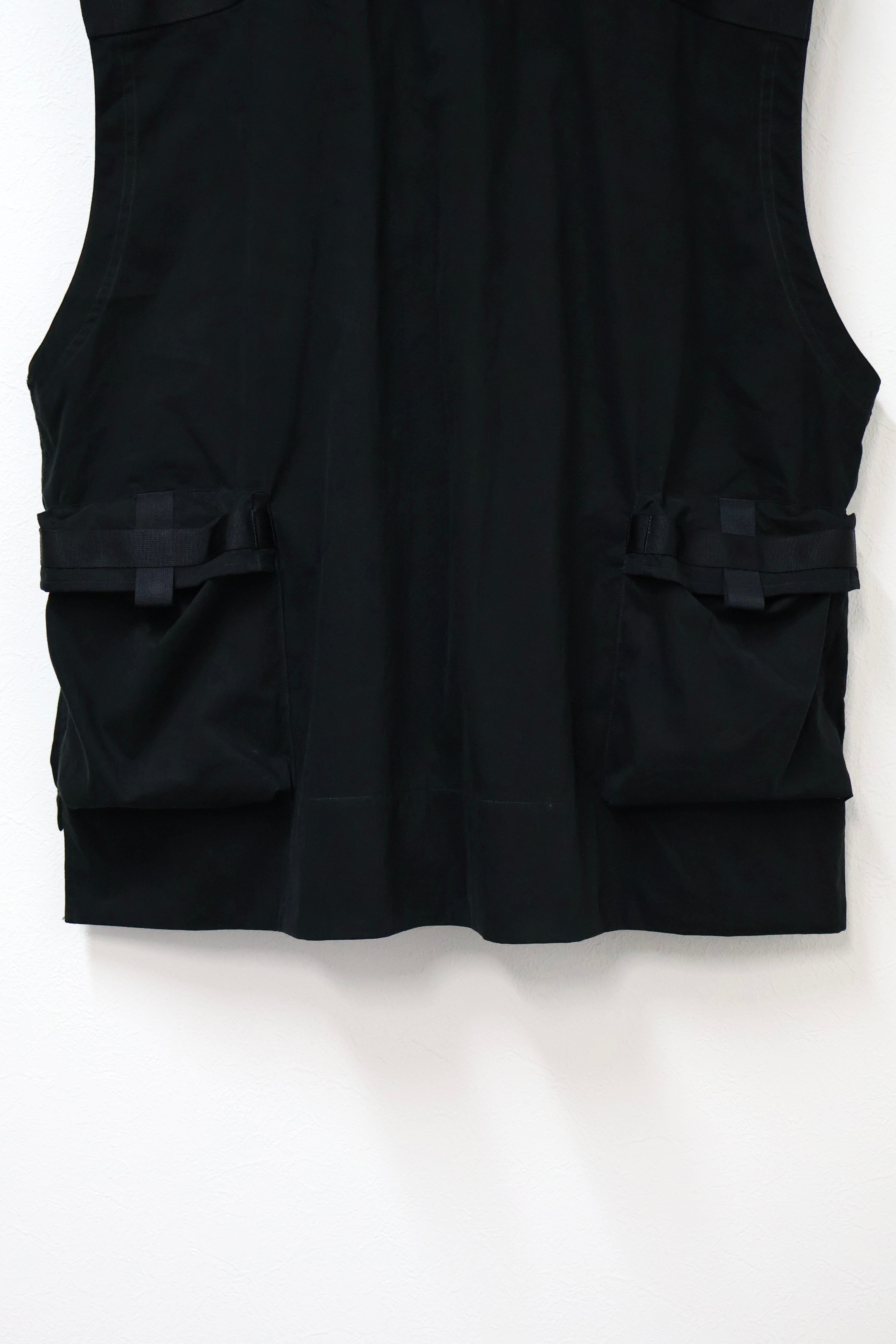 essay ベスト　ジャケット ESSAY UTILITY VEST -BLACK- | OoaLL