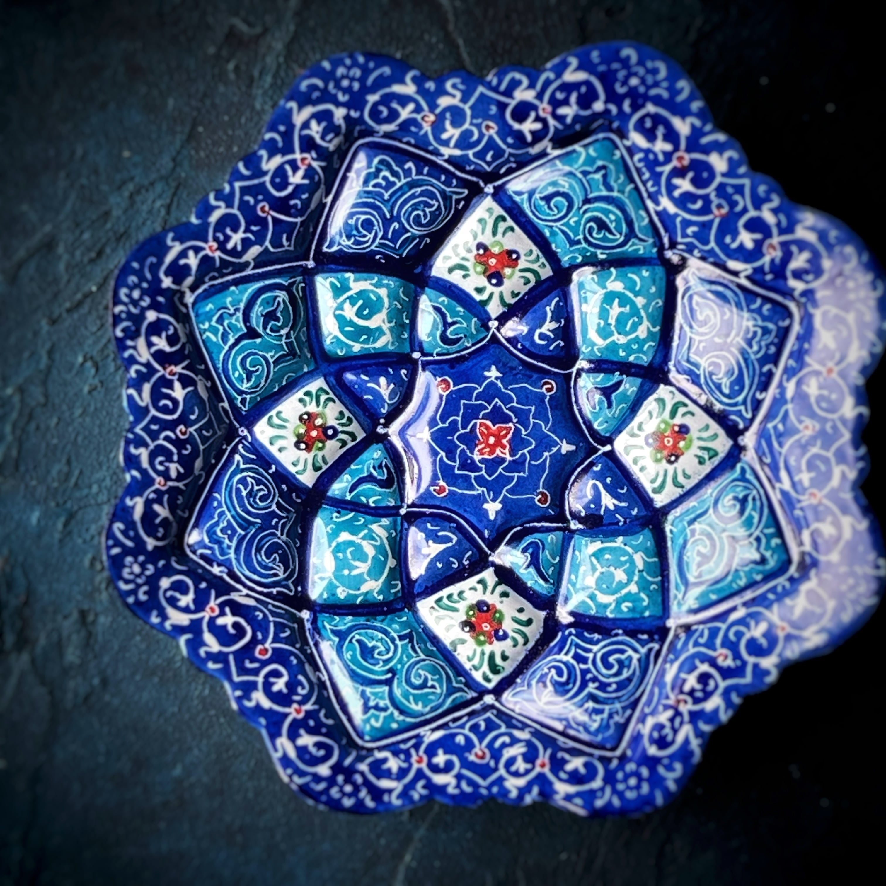 ペルシャの飾り皿（ミーナーカーリー）11cm アクセサリートレイ