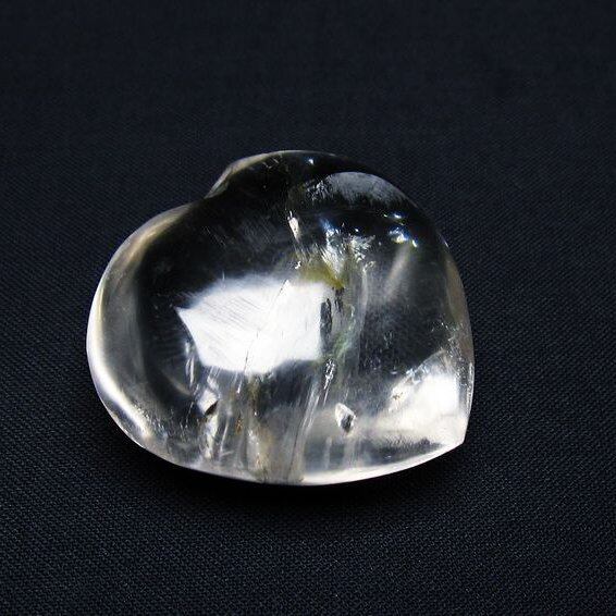 水晶 ハート置物 一点物 145-1563