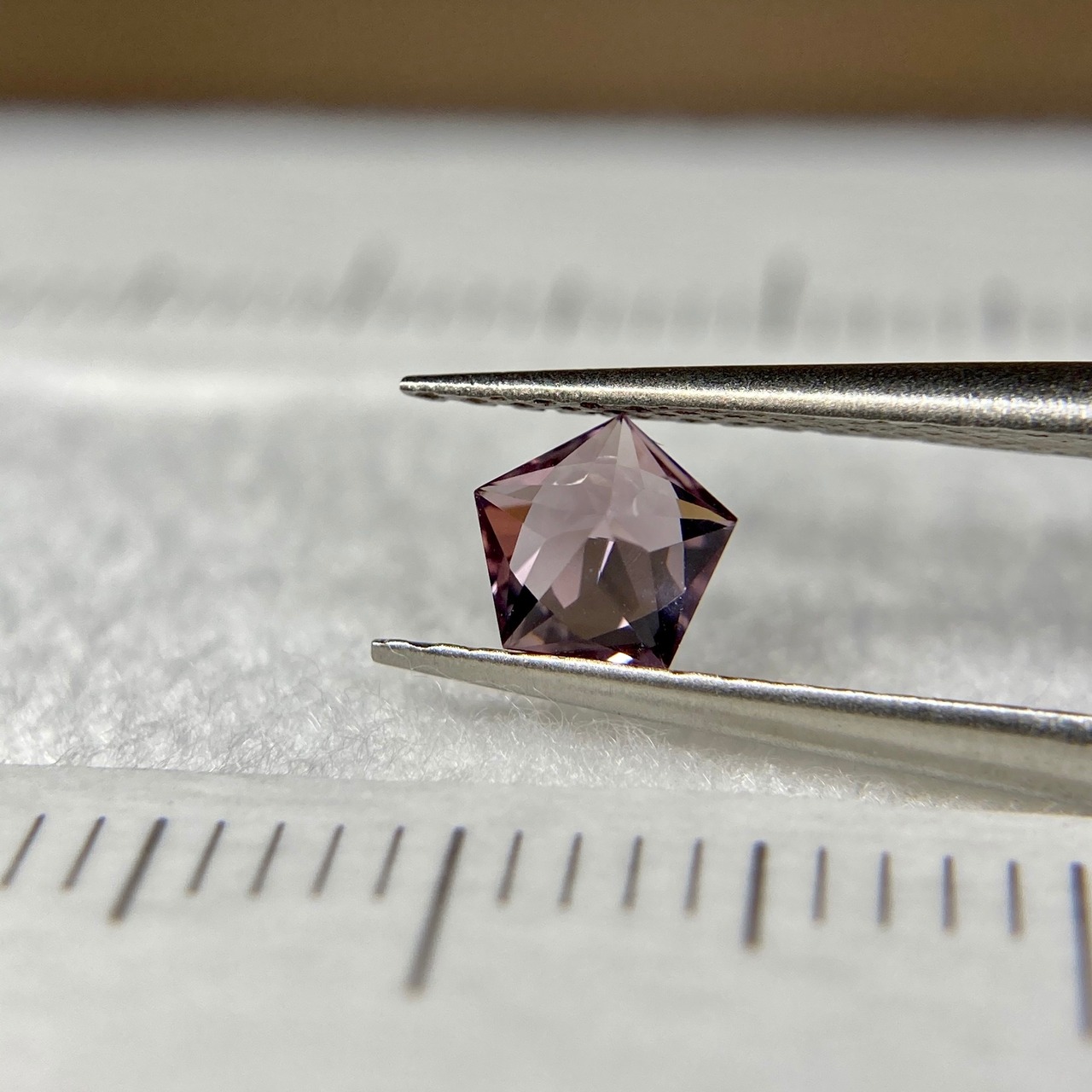 星のスピネル　約4.7mm No.5