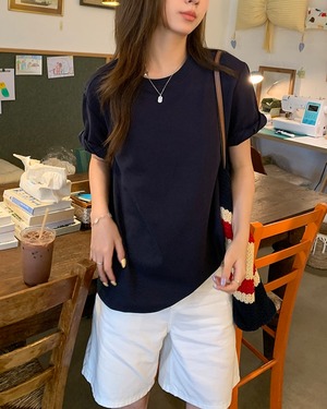 クルーネックロールアップスリーブ Tシャツ 3color A1076