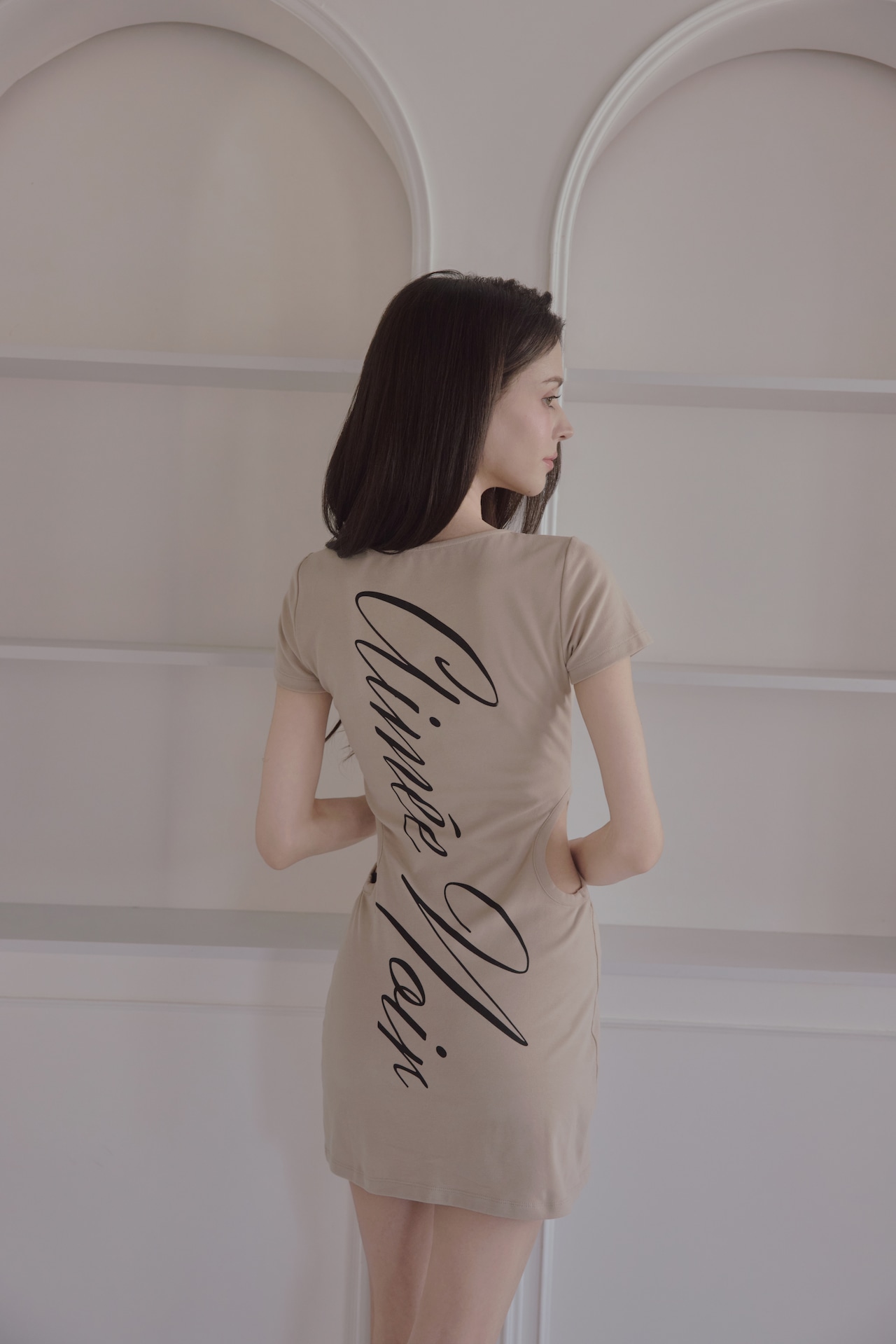 Back logo dress