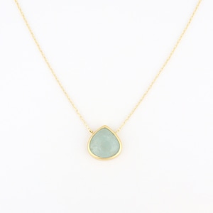 Naturel moss aquamarine necklace