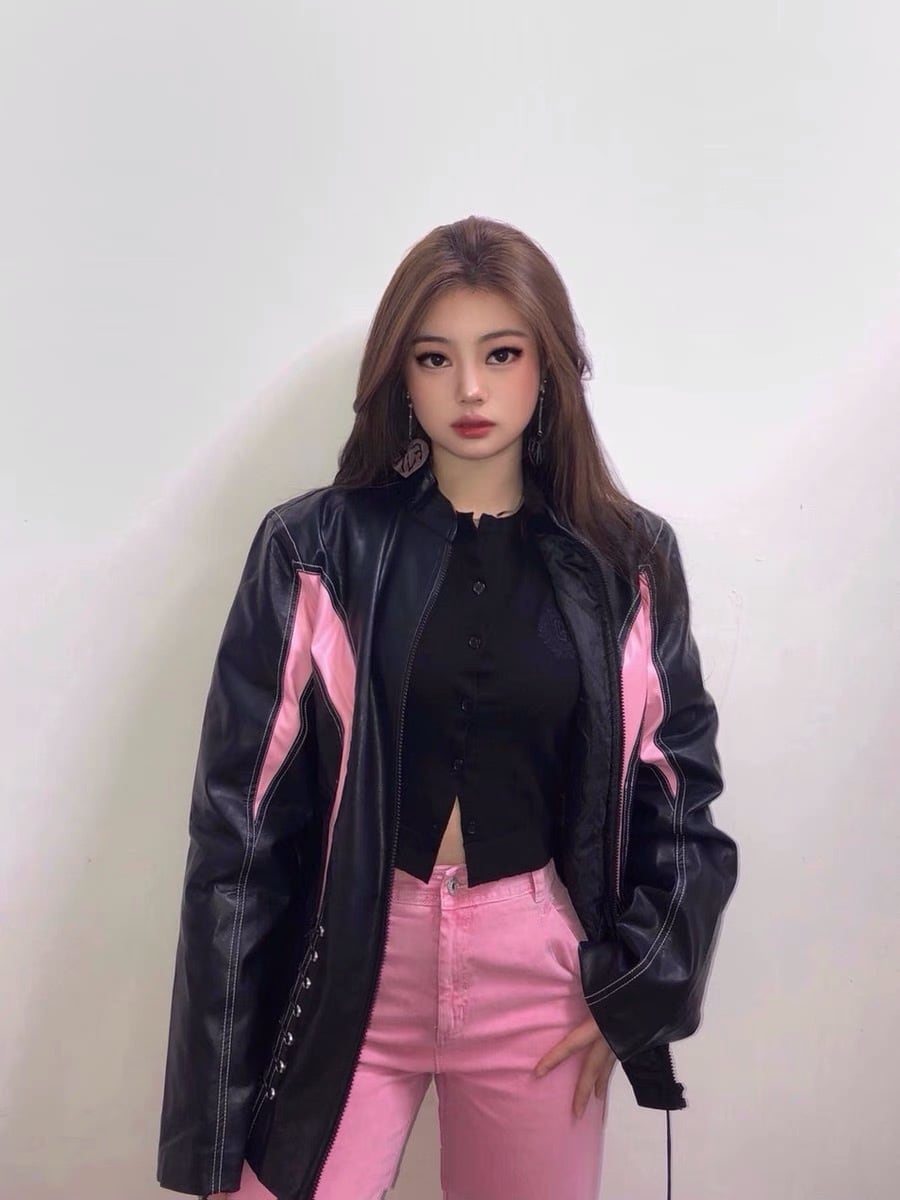 ジャケット 黒 ピンク 革ジャン レザー風 ジャケット ピンク アウター