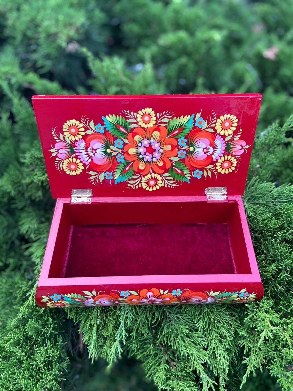ペトリキウカ塗りのジュエリーボックス（ティモシェンコ作）ウクライナ