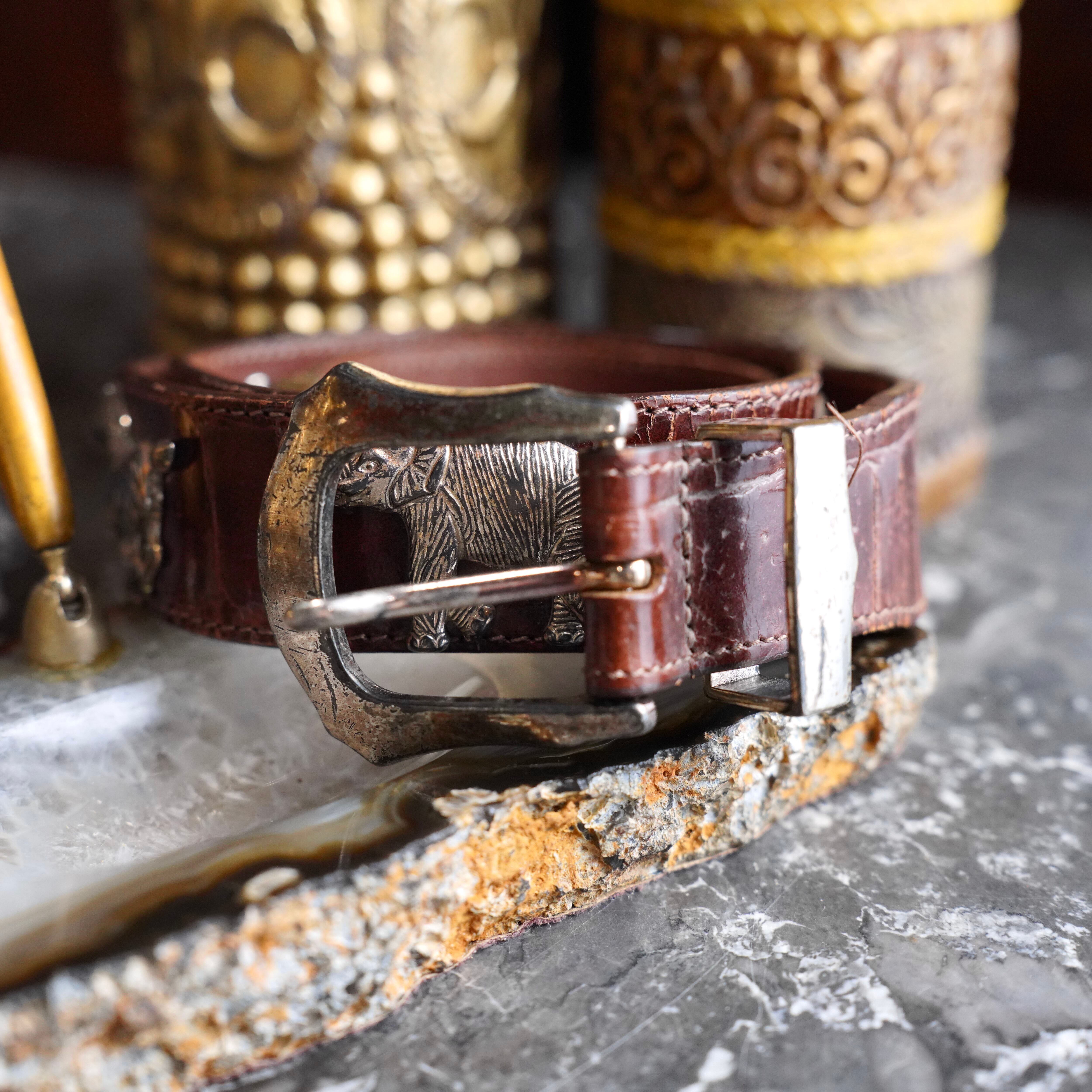USA VINTAGE HONEST ANIMAL CHARM DESIGN CROCODILE EMBOSSED LEATHER