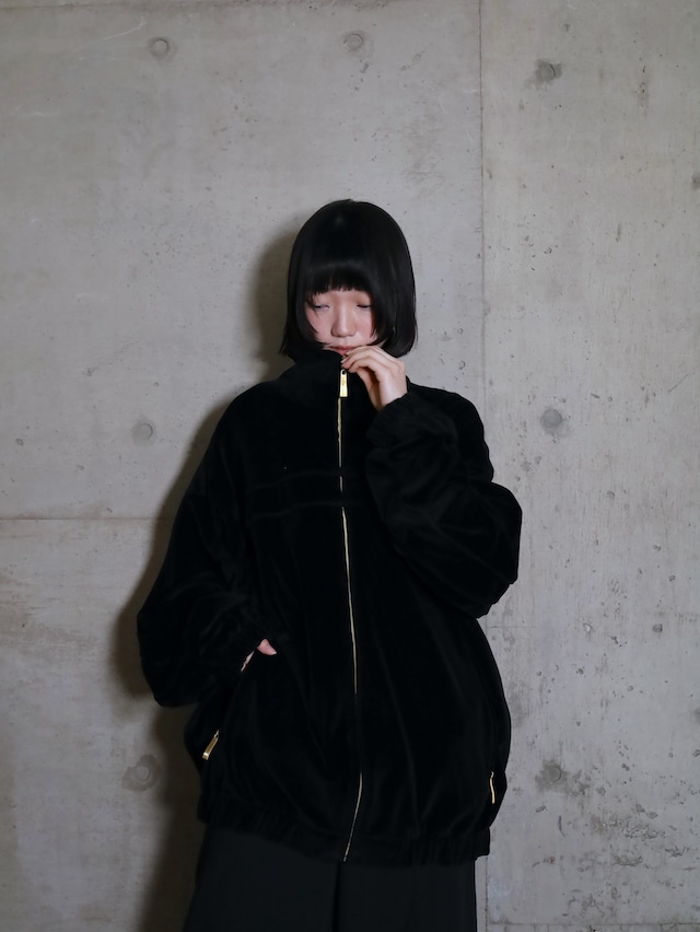 over silhouette gold zip design black color velours blouson