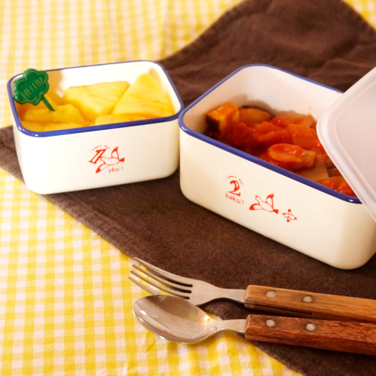 未使用　cuoca スクエア 8個型2個セット lämmin koti スクエアコンテナセット（S/Mセット） | SNIFF（スニフ）