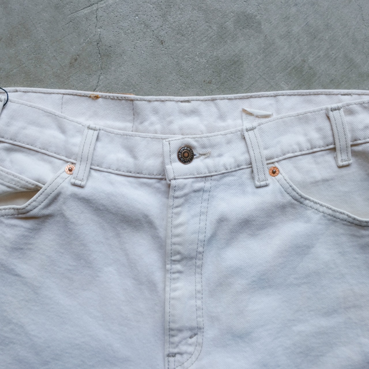 Levi's 550 Half Pants White made in USA