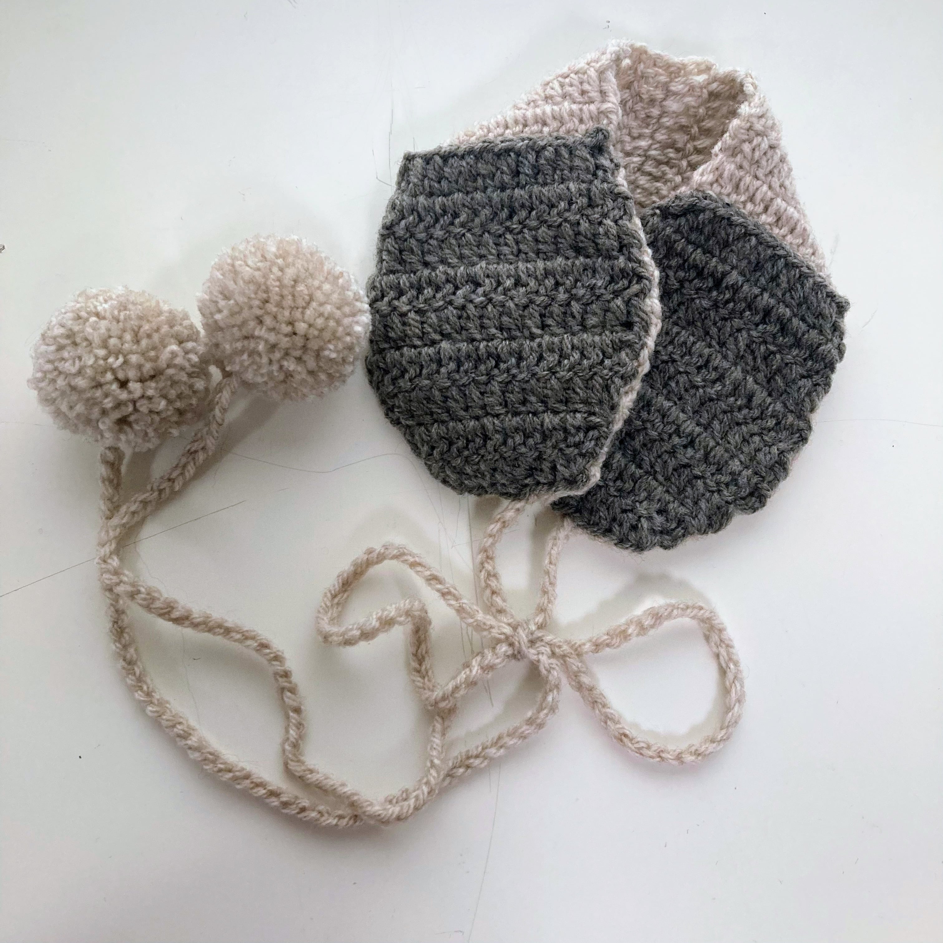 かぎ針編みキット☆ポンポン付きイヤーマフ | Knitting.RayRay（レイレイ）