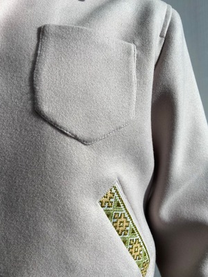 ウクライナ産カシミヤ手刺繍ジャケットコート ユニセックス