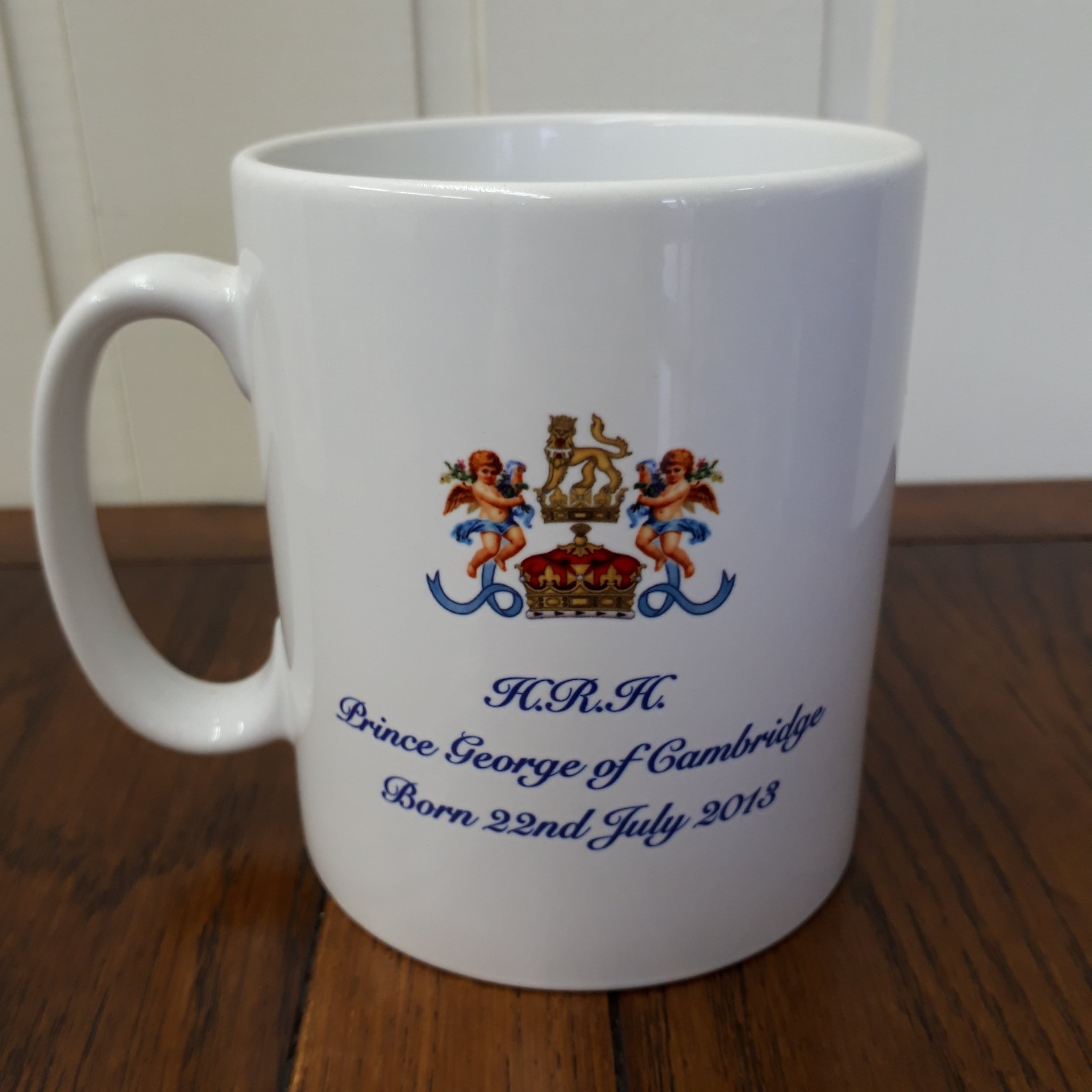 Harrod’s イギリス王室ジョージ王子生誕記念マグカップ