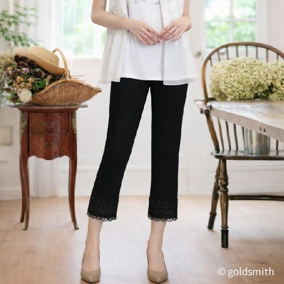 スーパービューティー ストレッチパンツ 裾レース ウエスト総ゴム 花モチーフ付 2614007 ブラック 2026年春夏 オーラボー 美脚パンツ ミセス エレガント きれいめ Super Beauty きれいめ レディース