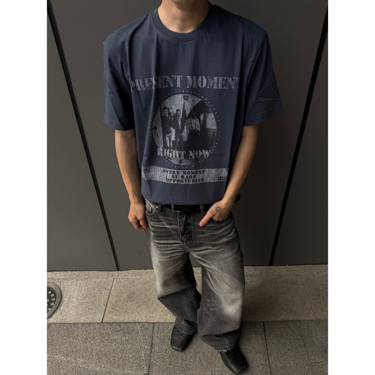 VINTAGE ストリート Present MomentプリントTシャツ T2078