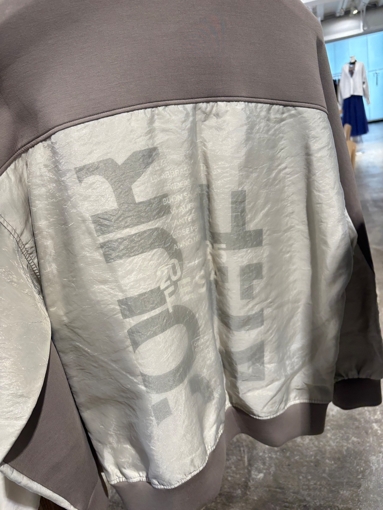 LUGIVA バックオーガンジートレーナー　302540