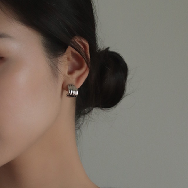 silver925 shell curve zircon pierce