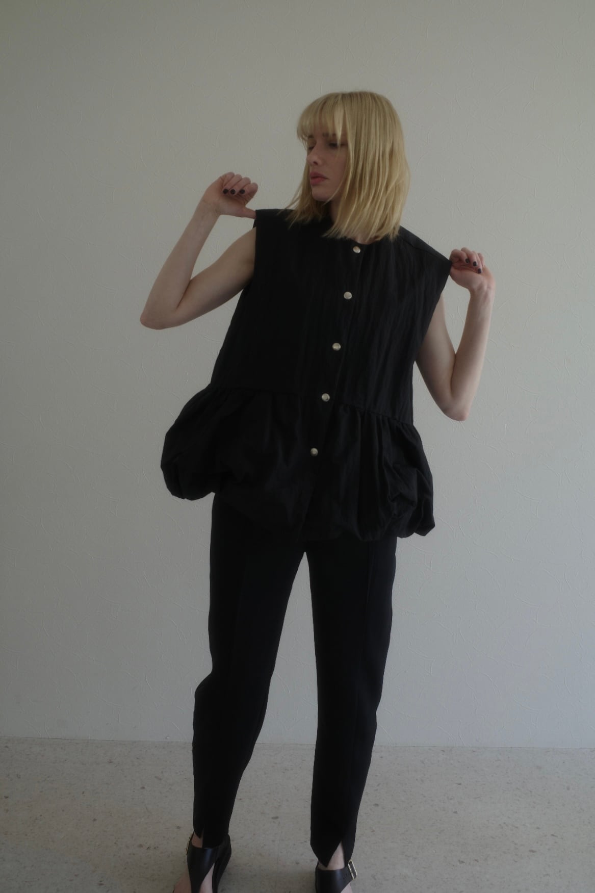 MIZUGIWA balloon peplum giret (black)