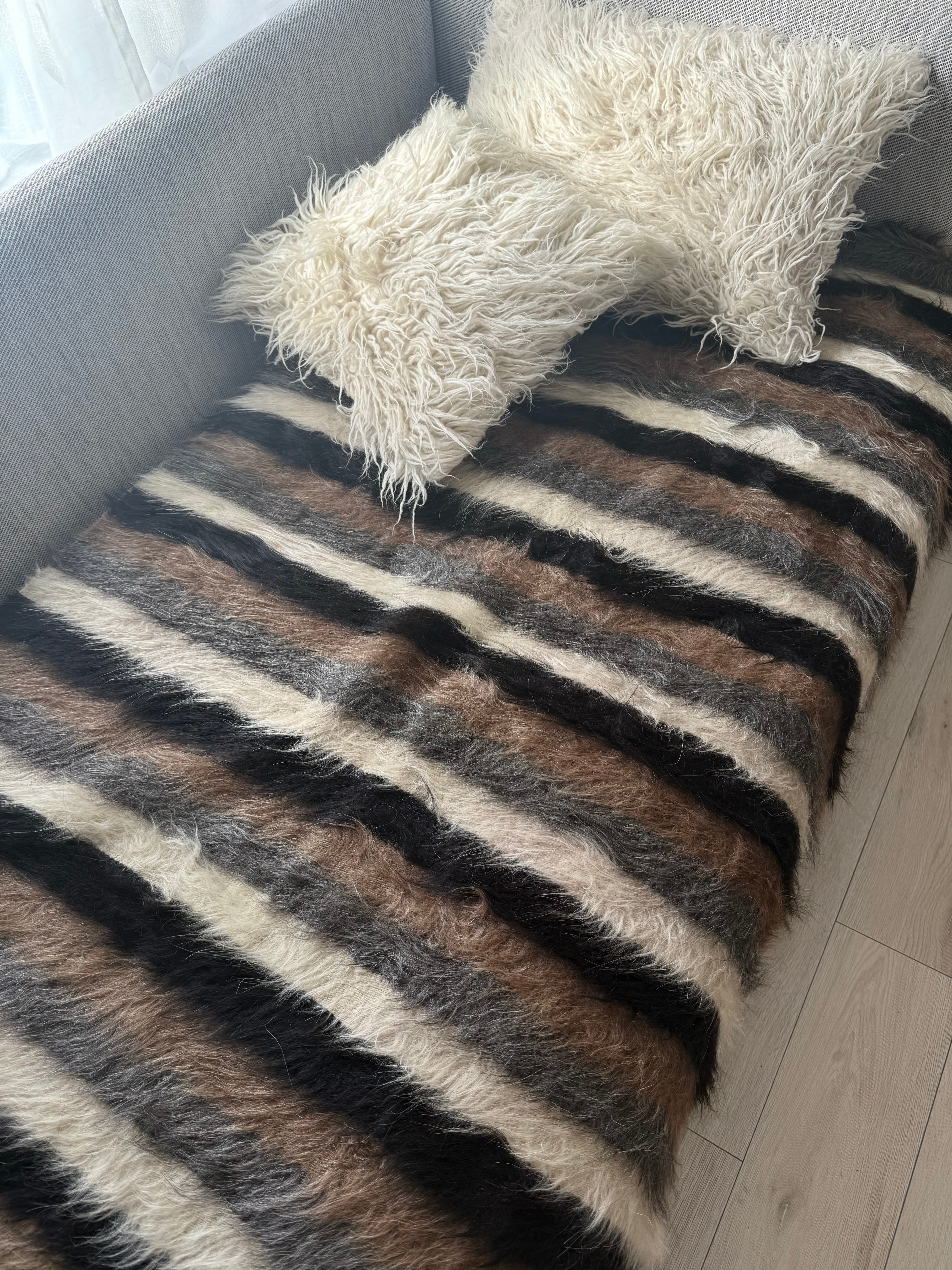 07 Vintage Battaniye White Brown （ヴィンテージ バッターニエ