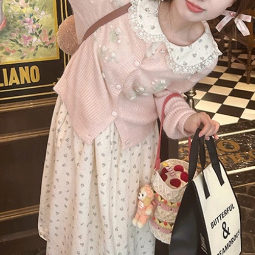 フラワー刺繍ニットカーディガン ・8483