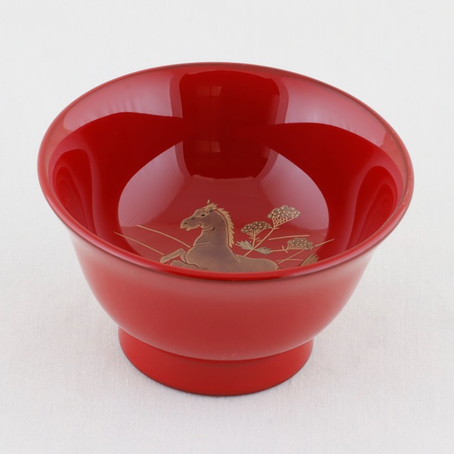 17-8  輪島塗　ぐい吞み／朱塗／干支 午蒔絵