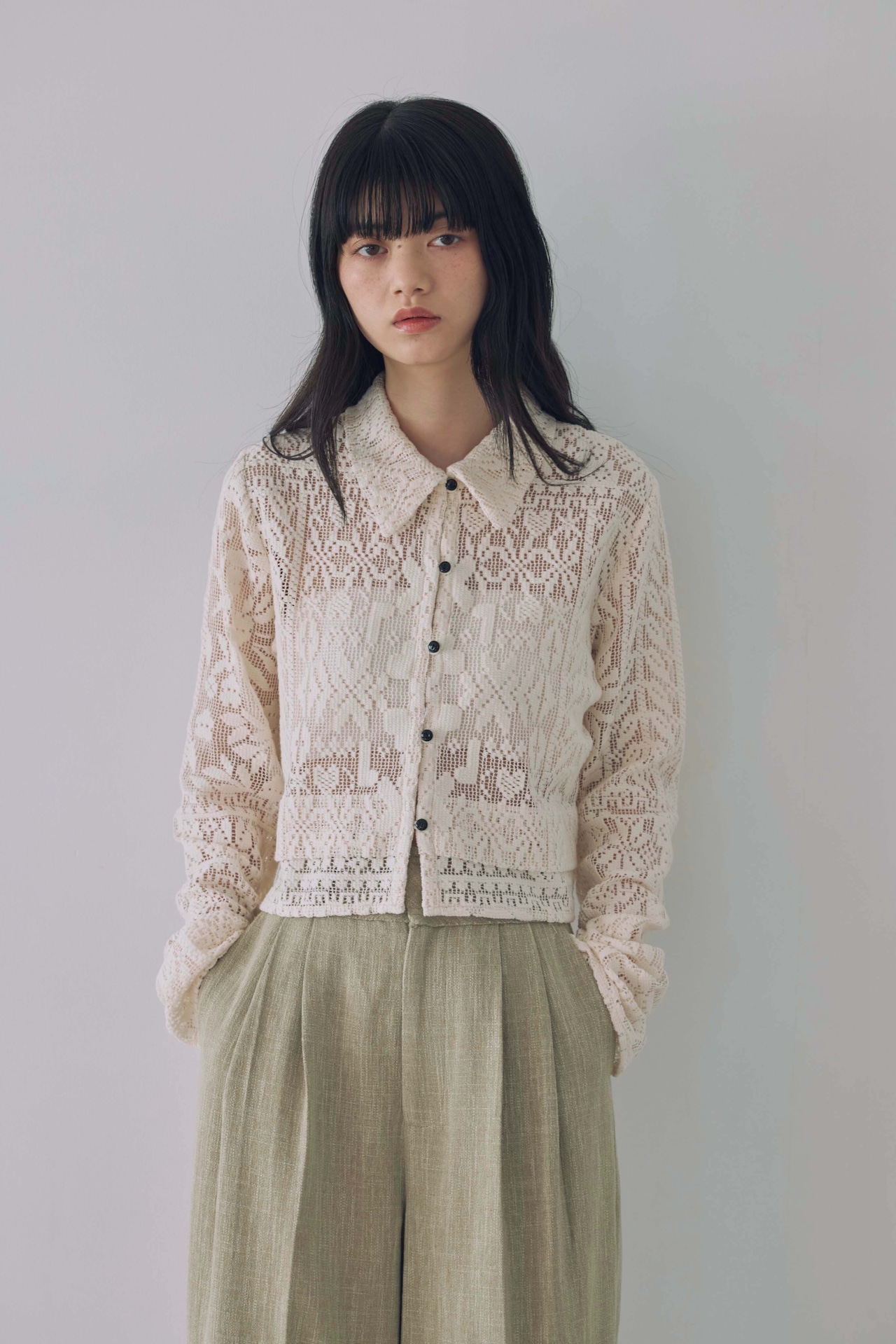 DU260502 Lace Button Cardigan Tops