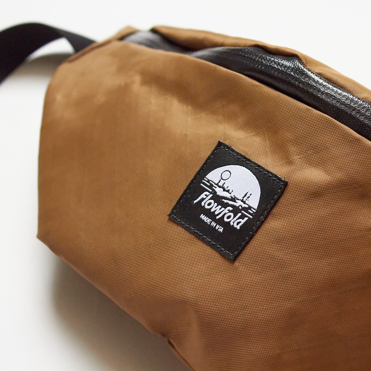 Flowfold（フローフォールド）Rebel Fanny Pack Large -CoyoteBrown