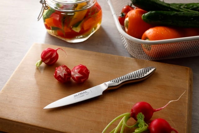 皮むき 胸ポケットに入るサイズの携帯皮むき器シリーズ｜大好評を