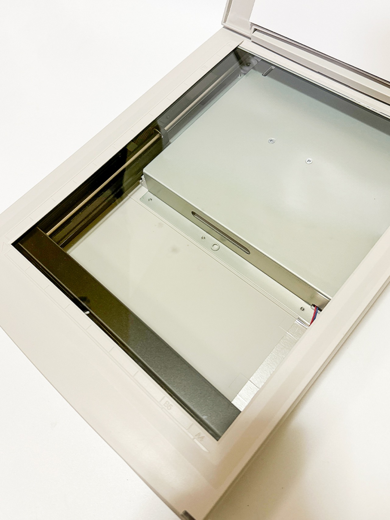 シャープ sharp カラー スキャナー JX250 SCSI接続 A4 ガラス面一部汚れ