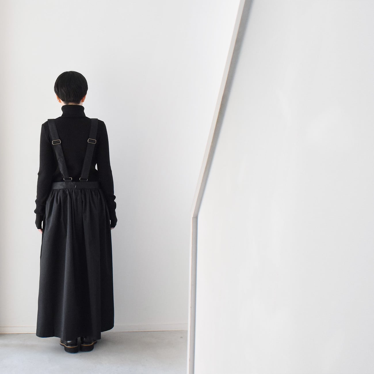 ギャザージャンパースカート：黒［SK03JSBK］ | skep-online shop