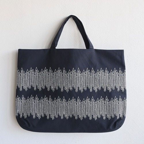 《mina perhonen 2024SS》rytmi レッスンバッグ / navy