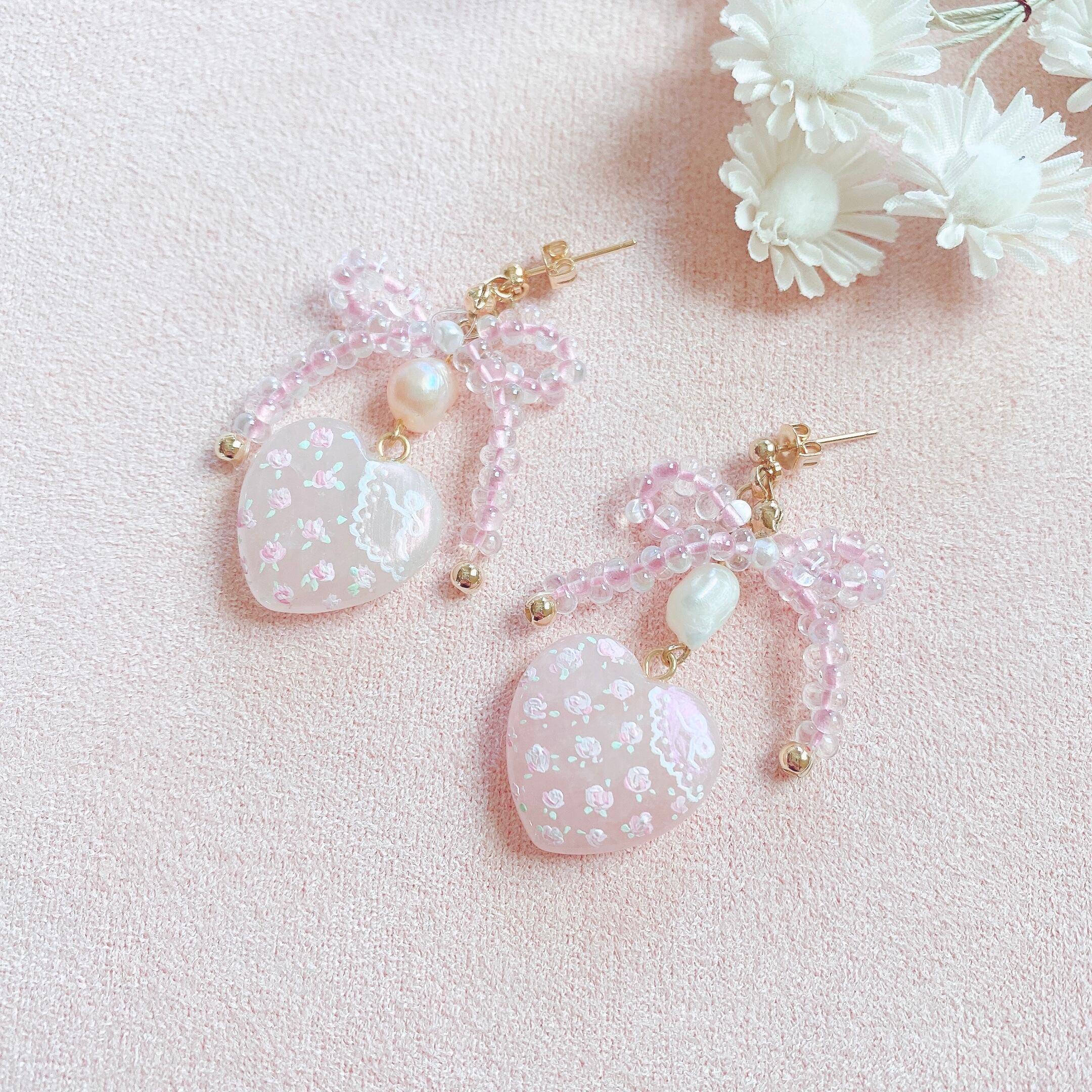 Snowing winter hand painted earrings（PINKピアス）