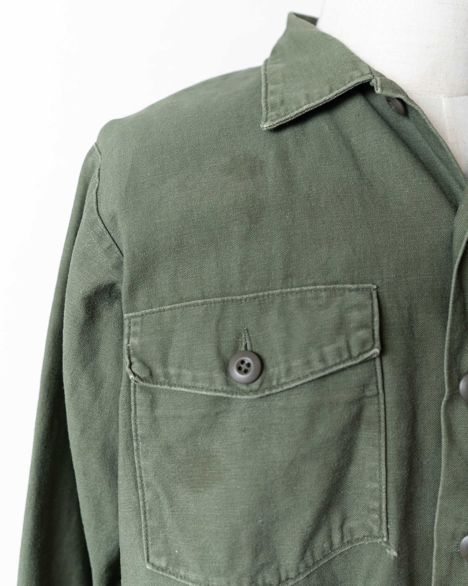 17 1/2✕32】U.S.Army 70's OG-107 Utility Shirt Cotton100 17 1/2✕32】U.S.Army 70's OG-107 Utility Shirt Cotton100