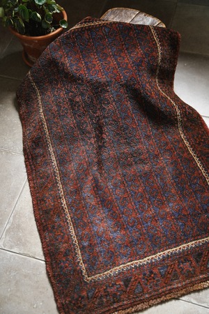 2281-Vintage Baluch rug