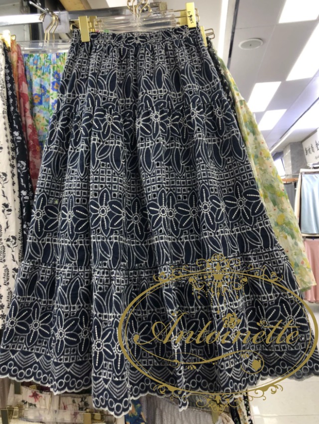 3カラー １size レディース 花柄 普段着 裏地付き スカート 刺繍