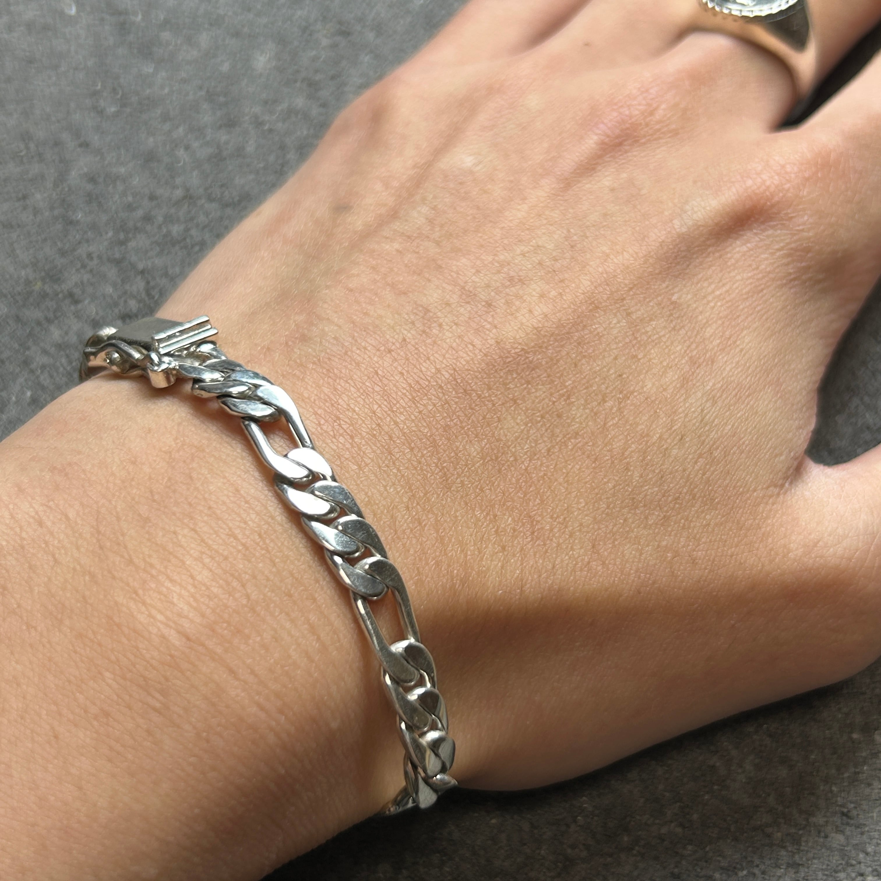 XOLO jewelry TAXCO チェーンブレスレット シルバー925 メキシコ タスコ製 TAXCO シルバー925 フィガロチェーンID