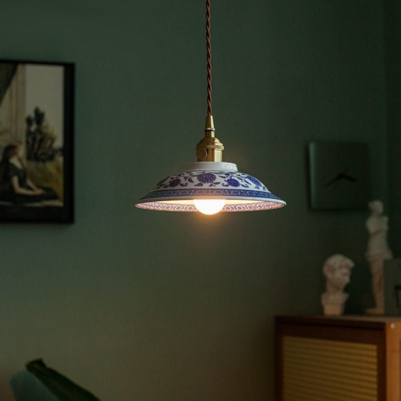 至高のコレクション】 風雅なる藍彩 景徳鎮青花の吊り灯 | izumi Lamp