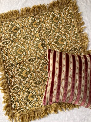 ヴィンテージ カットベルベット生地 フリンジ  マルチクロス 金華山・ラグマット・テーブルクロス