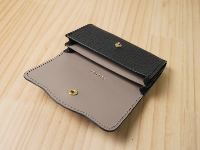 名刺ケース　仕切り付き