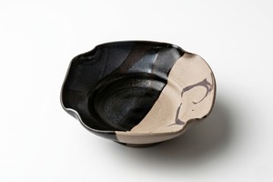 掛分草文向付／由起子窯 土屋由起子