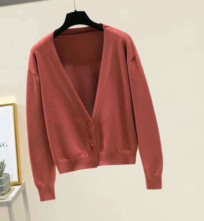 Vネックニットカーディガン