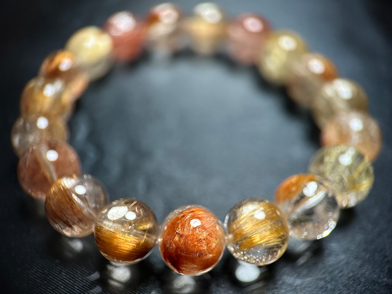 No.687【S】多宝ルチルクォーツブレスレット