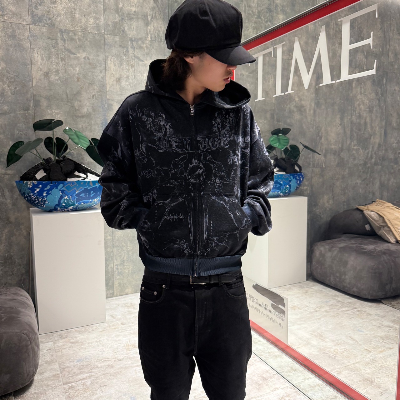 【WE11DONE】BLACK TATTOO PRINTED HOODIE ZIP-UP - 11
