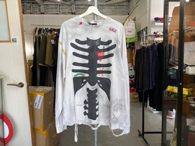 ZAC VARGAS BONE DAMEGED LS TEE WHITE ONE SIZE