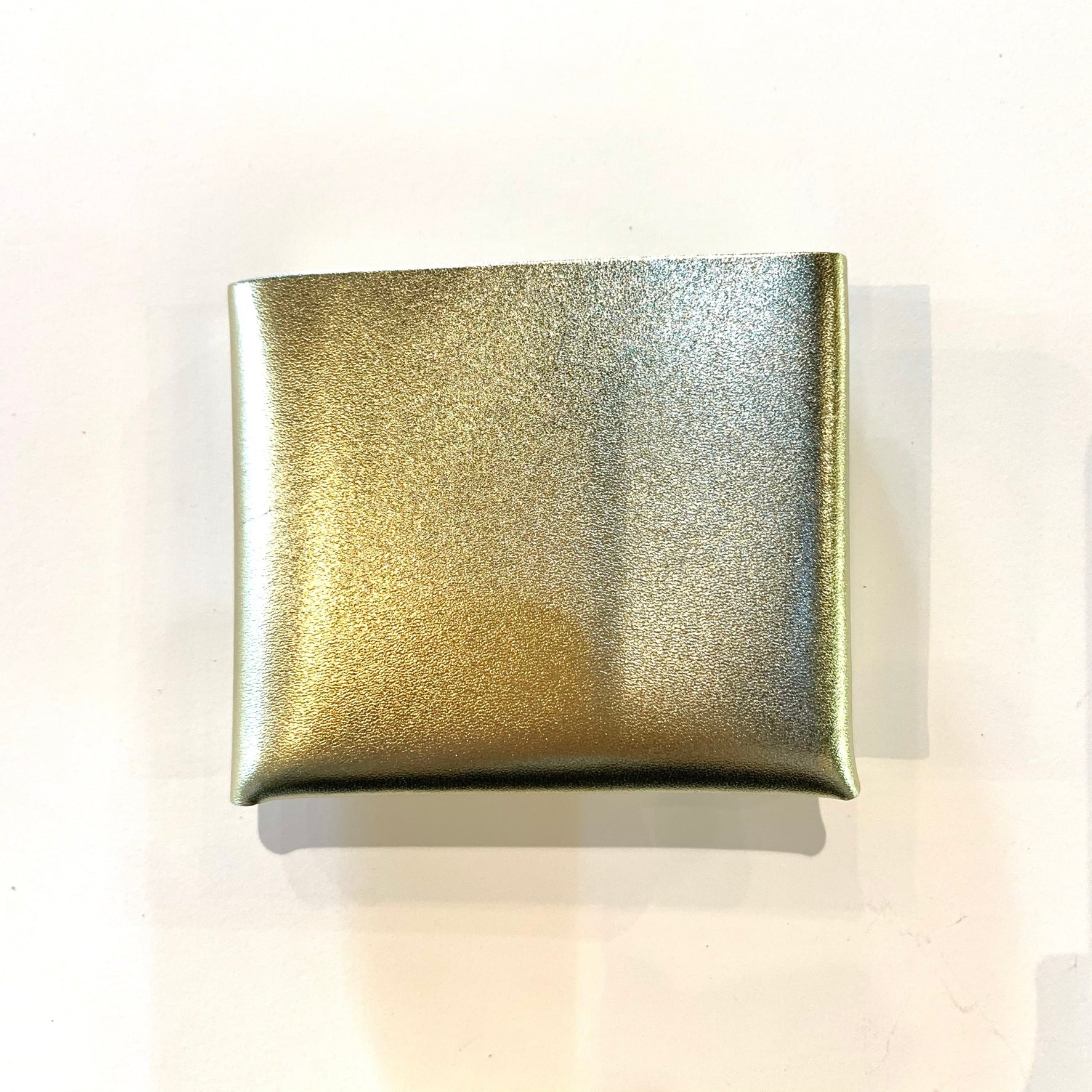 i ro se SEAMLESS SHORT WALLET | ON SUNDAYS