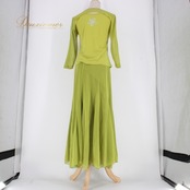 社交ダンス 衣装 スタンダード 上下セット ツーピース レッスンウェア パーティ衣装 黄緑 ICHIOKU イチオク グリーン系 ラインストーン スカート トップス フレア デザイン 伸縮性 ウエストゴム 洗練 ショート丈 大人用 イベント用 ドレス おしゃれ コスチューム 美しい おすすめ 体型カバー 舞台衣装 競技用