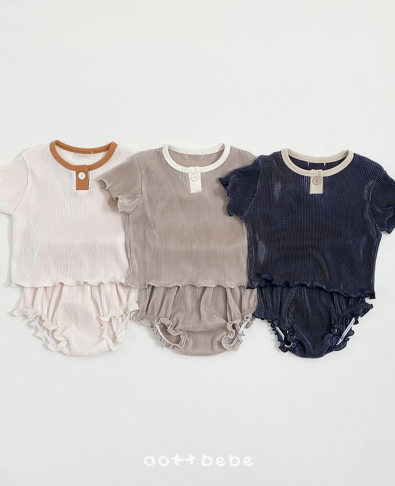 【oott bebe】プリーツブルマセット クリーム 70~80cm - 2
