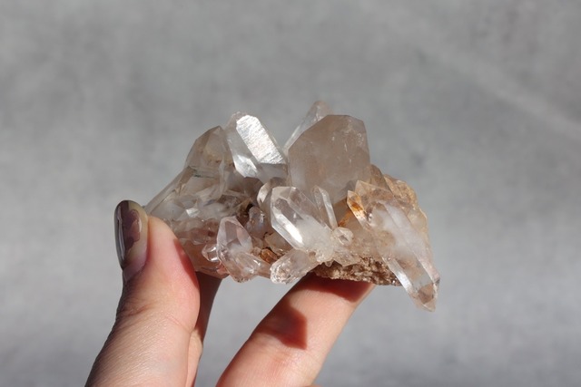 「朝露」ヒマラヤクリスタル | himalaya crystal  ◇ 天然石・鉱物・パワーストーン・原石 | st00090