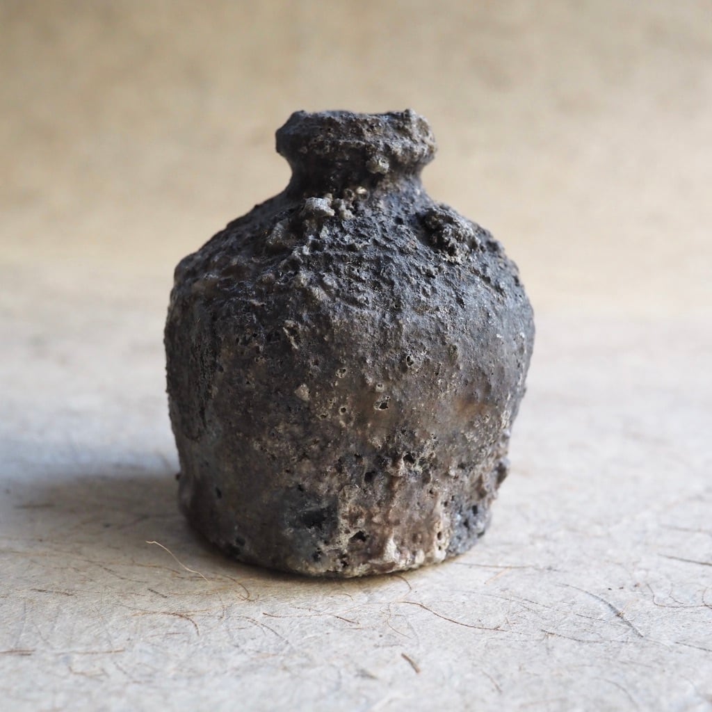 藤本 秀/焼締 蹲(小壺)①